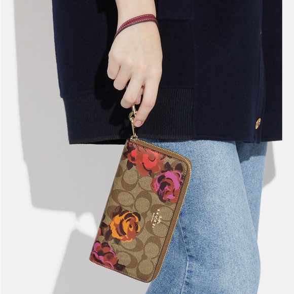 COACH Jumbo Flower Signature Zip Wristlet Wallet - Picture 13 of 14